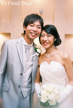 ピンポンマムとブルゴーニュのクラッチブーケ_b0113510_1021353.jpg