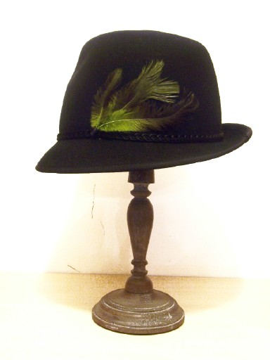 CHAPEAUX_b0129548_1524944.jpg