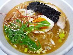 初代麺のすけ(仮称)ラーメン試作販売@「しまね冒険ワールド」(くにびきメッセ)_f0080612_1392756.jpg