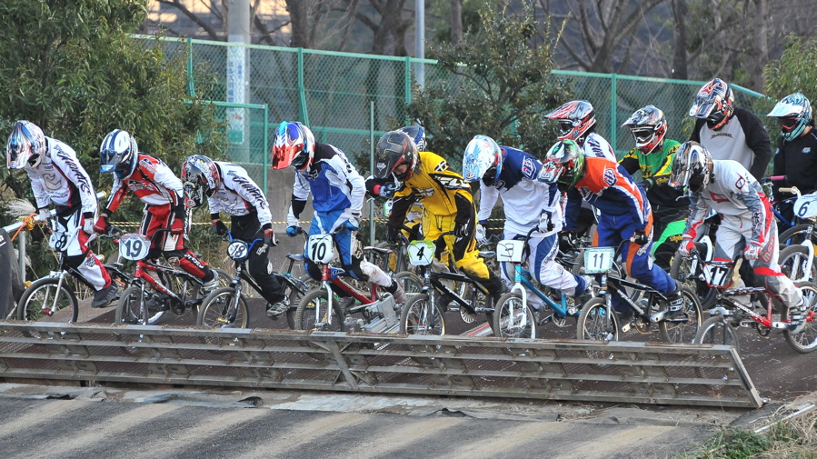 2008JOSF緑山ファイナルレースVOL3 ：BMXエキスパートクラス決勝_b0065730_1254117.jpg