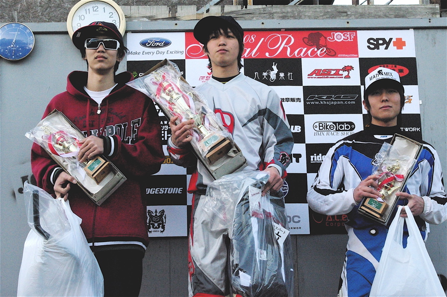 2008JOSF緑山ファイナルレースVOL3 ：BMXエキスパートクラス決勝_b0065730_145243.jpg