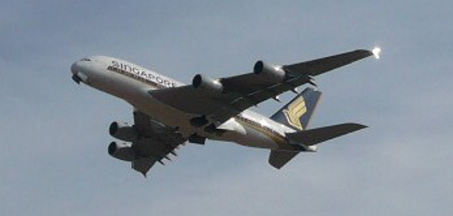 エアバス超大型旅客機A380を撮ったどーっ！_f0193752_16175228.jpg