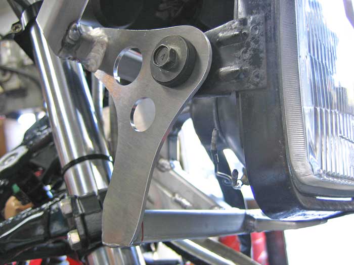 GPZ900R アルミカウルステーの試作品♪ : フロントロウのGPZ900R