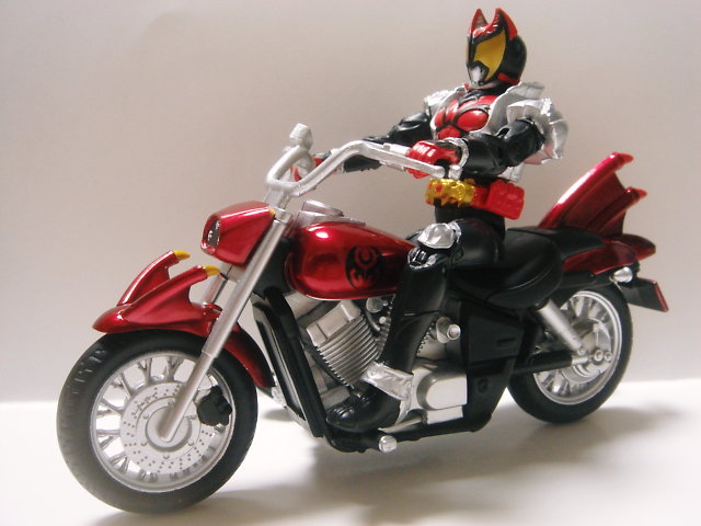 仮面ライダーキバ　マンシキバー　フィギュア&バイク 仮面ライダーキバ マンシキバー フィギュア&バイク - メルカリ
