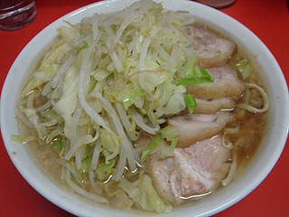 ラーメン二郎　神田神保町店_c0025217_19102079.jpg