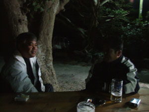 「帰ってきたケンジ」さん主催の忘年会♪_e0028387_2113873.jpg