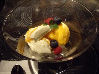 f0055087_0424578.jpg