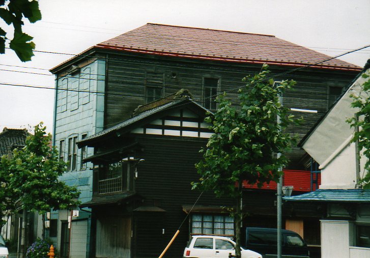 旧堤商会・現佐藤商会(函館の建物案内)_f0142606_74658100.jpg