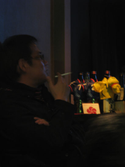 ライブDVD上映会 & イブの来訪者..._f0152550_17132059.jpg