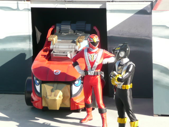 後楽園遊園地で僕と握手 炎神戦隊ゴーオンジャーショー 熱き友情 正義のドリフトパワー発動 の巻 モービル123のマッタリ行こう 後楽園遊園地で僕と握手 炎神戦隊ゴーオンジャーショー 熱き友情 正義のドリフトパワー発動 の巻 モービル123のマッタリ行こう