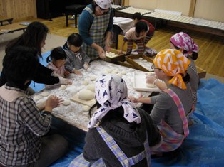 おおそうじ&賃つき餅_e0114963_15131646.jpg