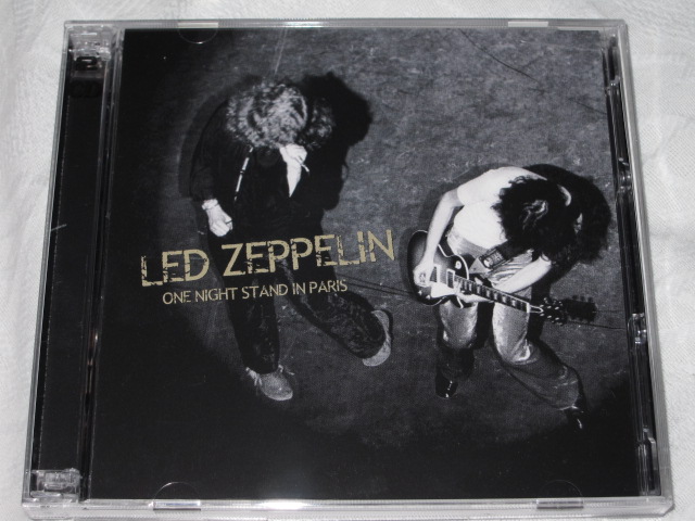 LED ZEPPELIN / ONE NIGHT STAND IN PARIS_b0042308_20392599.jpg