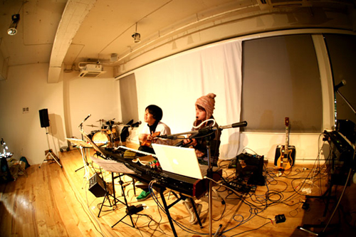 街の灯_b0102637_7114137.jpg