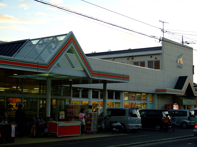 b0095061_7555536.jpg