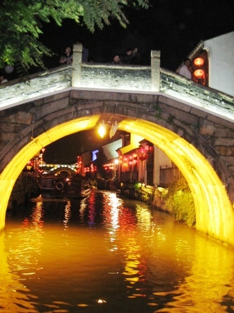 c0106372_2391337.jpg