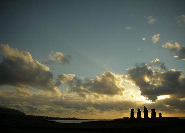 Rapa Nui --- 31 December (2006)_e0161572_180194.jpg