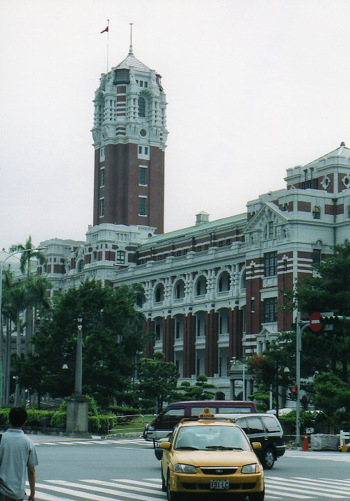 台湾・台北の近代建築巡り(その１)_f0142606_20303980.jpg