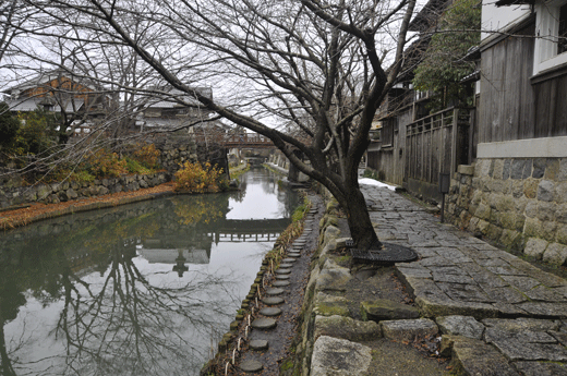 日牟禮八幡宮界隈(2)_c0093046_9211679.gif