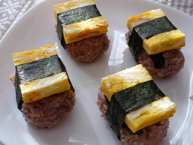 1口おにぎり 娘のバイトに持って行くお弁当 おうち大好き