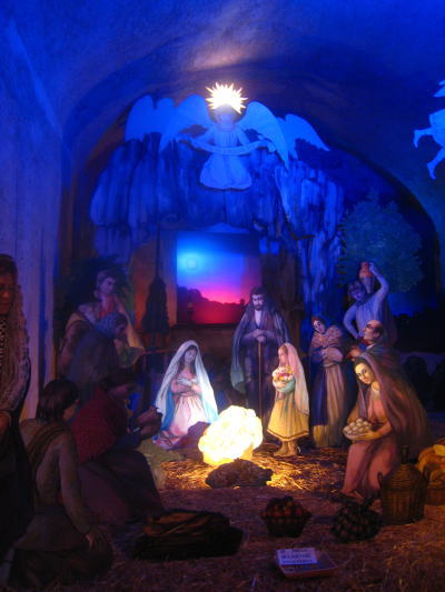 2008年　クリスマスの旅　その2　～　イルミネーション＠サレルノ_f0101126_313489.jpg