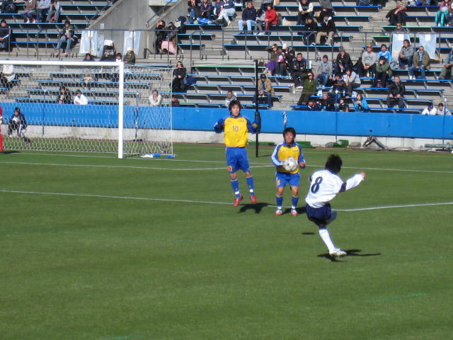 [野洲高校ｻｯｶｰ部観戦記]全国高校ｻｯｶｰ選手権対鹿島学園＠三ツ沢③_d0121300_18394737.jpg