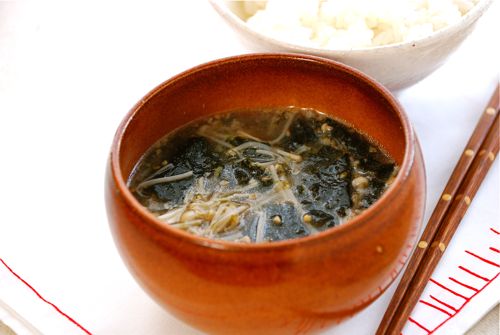 えのきと海苔の即席味噌汁_e0110659_15301886.jpg