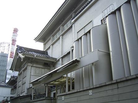 e0126875_16772.jpg