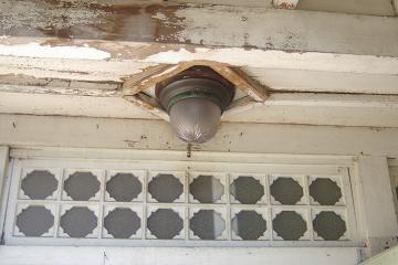 洋風の古民家～その５～諏訪市内で見つけた洋風建築。_f0163491_1817434.jpg