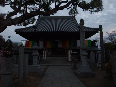 四国遍路（へんろ）　一宮寺-屋島寺-八栗寺-志度駅_f0044270_2050423.jpg