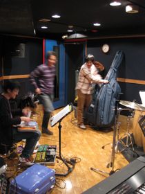 page d-127　　　　　　　　　　　　ダイナーにむけて_a0028990_18102913.jpg