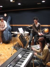 page d-127　　　　　　　　　　　　ダイナーにむけて_a0028990_1810396.jpg