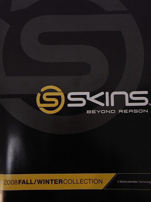 SKINS 再入荷！！！_d0126729_13155223.jpg