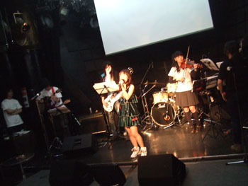 E.S.I.の写真だよ!_f0195705_1271170.jpg