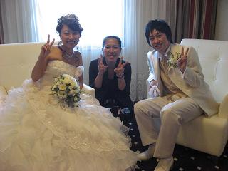 ハッピー＆ハッピーWEDDING♪♪_c0043737_190475.jpg