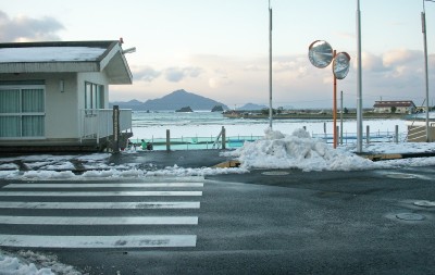 「　青春18チケット若狭の旅　　小浜　　高浜へ　　０９．０１．１２　　月　　」_d0094543_2148174.jpg