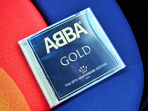 ABBA GOLD　THE１０ｔｈ　ANNIVERSARY　EDITION_d0144618_21233349.jpg