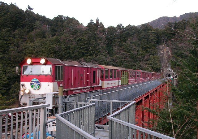 2009ゆる鉄冬合宿01 ダイジェスト _a0066027_0542044.jpg