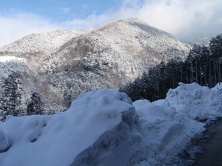 初めての雪中テント泊は寒くて寒くて……だけど快適だった～♪_c0097754_2154665.jpg