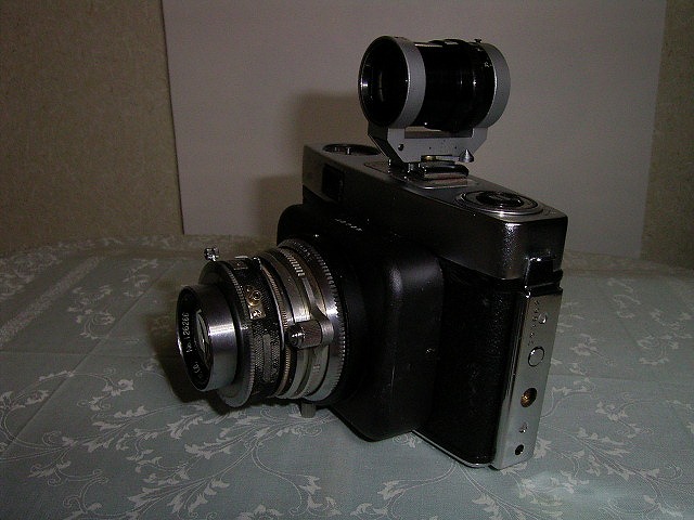 トーコー75ミリ付き35ミリカメラ_d0138130_10374082.jpg