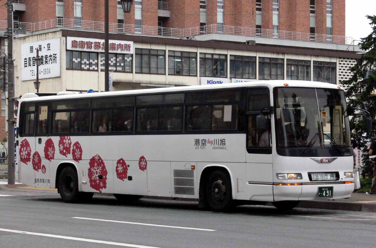 旭川電気軌道のセレガ バス 鉄道 車 船 旭川電気軌道のセレガ バス 鉄道 車 船
