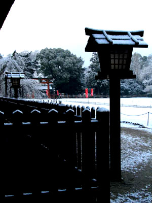 上賀茂神社　雪景色_e0048413_15101172.jpg