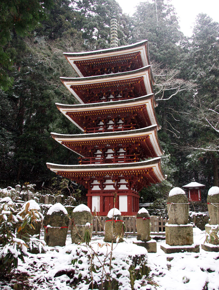 宇陀市　室生寺　五重塔　雪化粧_c0108146_23284265.jpg