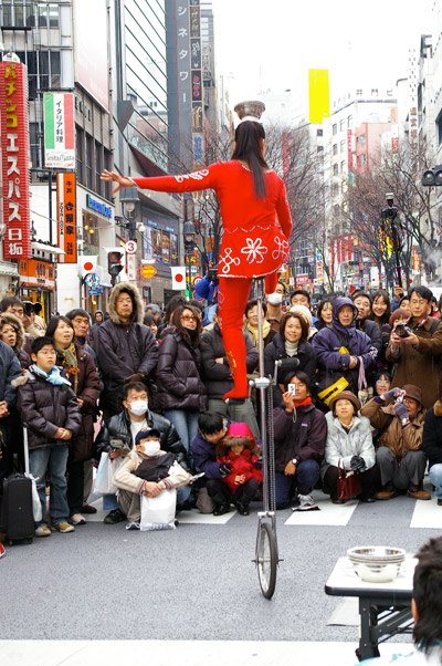 道玄坂チャリティ餅つき大会&ヘブンアーティスト IN 渋谷_b0056983_1449469.jpg