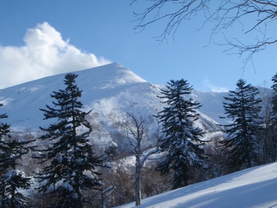 雪景色の山々_f0159390_1630551.jpg