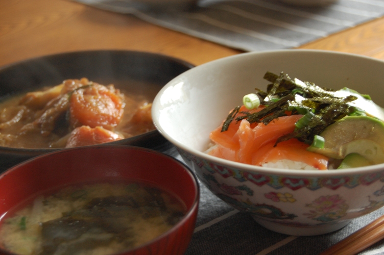 「和」超簡単レンジでチン☆鶏ともやしのレモンごま風味蒸し☆_d0104926_6451544.jpg