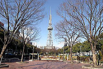 銀の塔。_b0157157_2117575.jpg