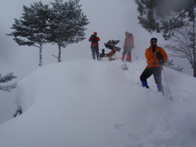 雨呼山スノーシュー_c0022147_2318640.jpg