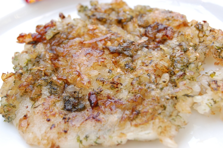 おやつに最高☆餅入り焼きおにぎり☆_d0104926_420105.jpg