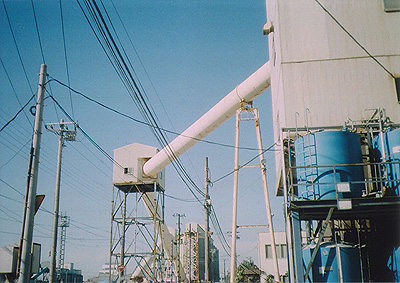 ◆KONICA C35 ~ピッカリ・コニカ初撮り_b0008655_2134197.jpg