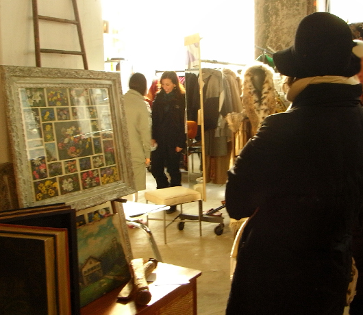 ブルックリンの室内型フリマ　Winter Antiques Pop-Up Market_b0007805_9153556.jpg